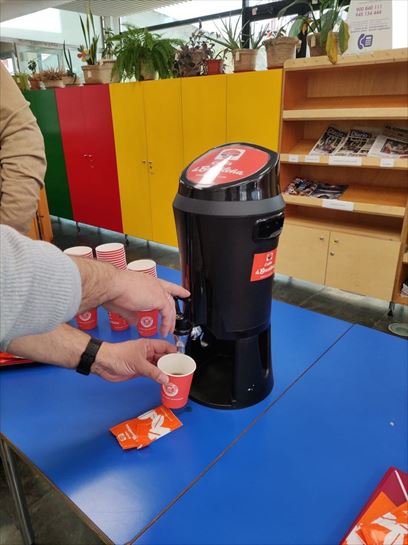 Cefé para los asistentes al especial RVG desde el CC Aldabe