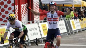 Cicconek Vallterren irabazi du, eta Roglicek Voltako lehen postuan jarraitzen du; Landa laugarren sartu da