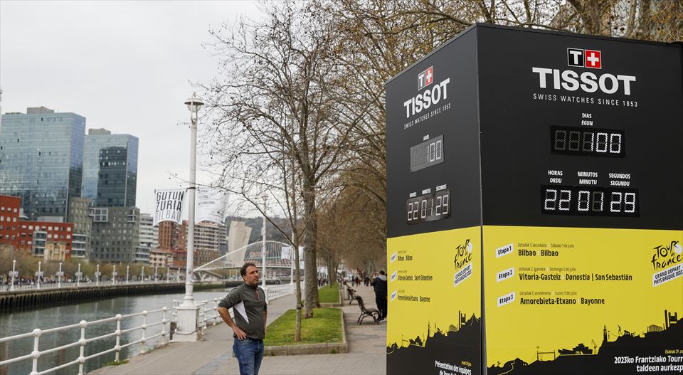 El reloj de la cuenta atrás del Tour de Francia 2023. Foto: EFE