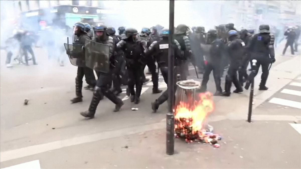 Disturbios en París. Foto: EFE