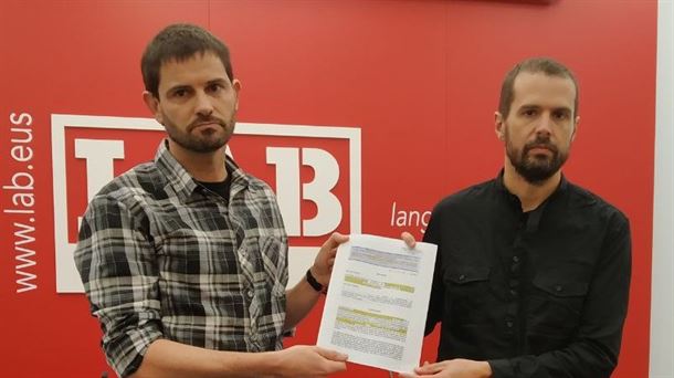 Inko Iriarte e Igor Arroya en la comparecencia de ayer de LAB. 