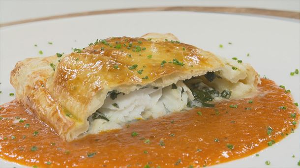 Bacalao en costra con tomate