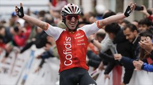 Jon Izagirre se adjudica el triunfo en el Gran Premio Miguel Indurain