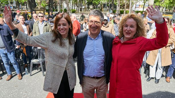 Gonzalez, López y Etxeberria hoy en Vitoria-Gasteiz. Foto: EFE