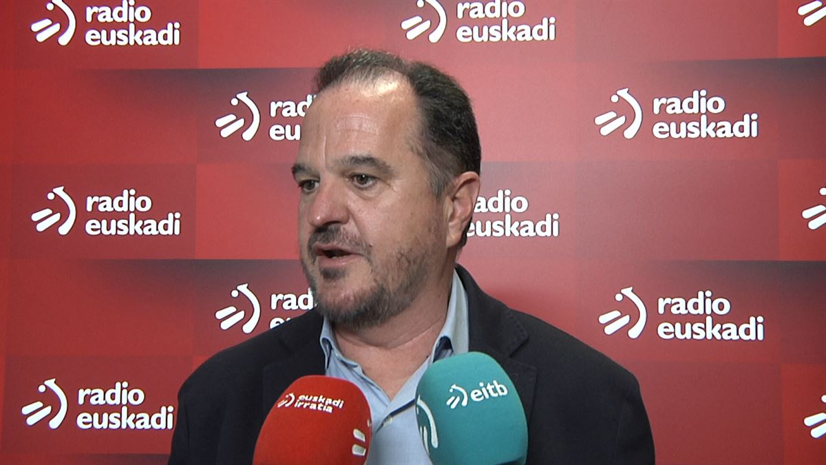 Carlos Iturgaiz, Euskadiko PPko presidentea EITBn. Argazkia: EITB Media.