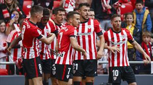 El Athletic se lleva los tres puntos en San Mamés ganando al Celta (2-1)