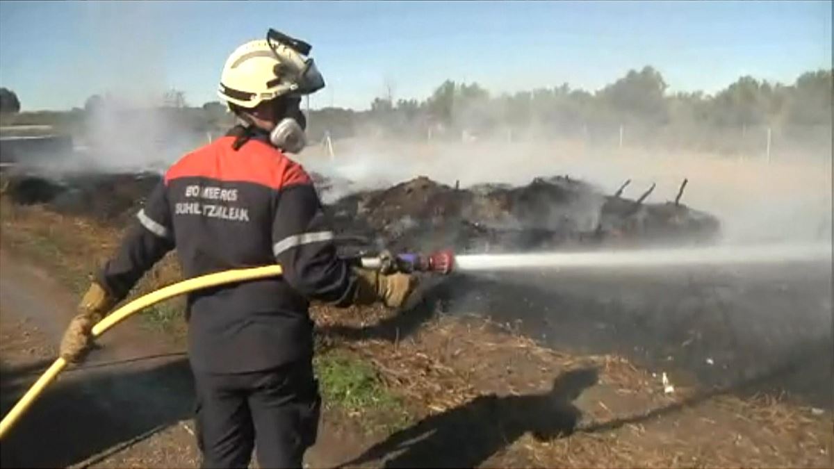 Incendio ocurrido en Corella en abril de 2023. Imagen obtenida de un vídeo de EITB Media. 