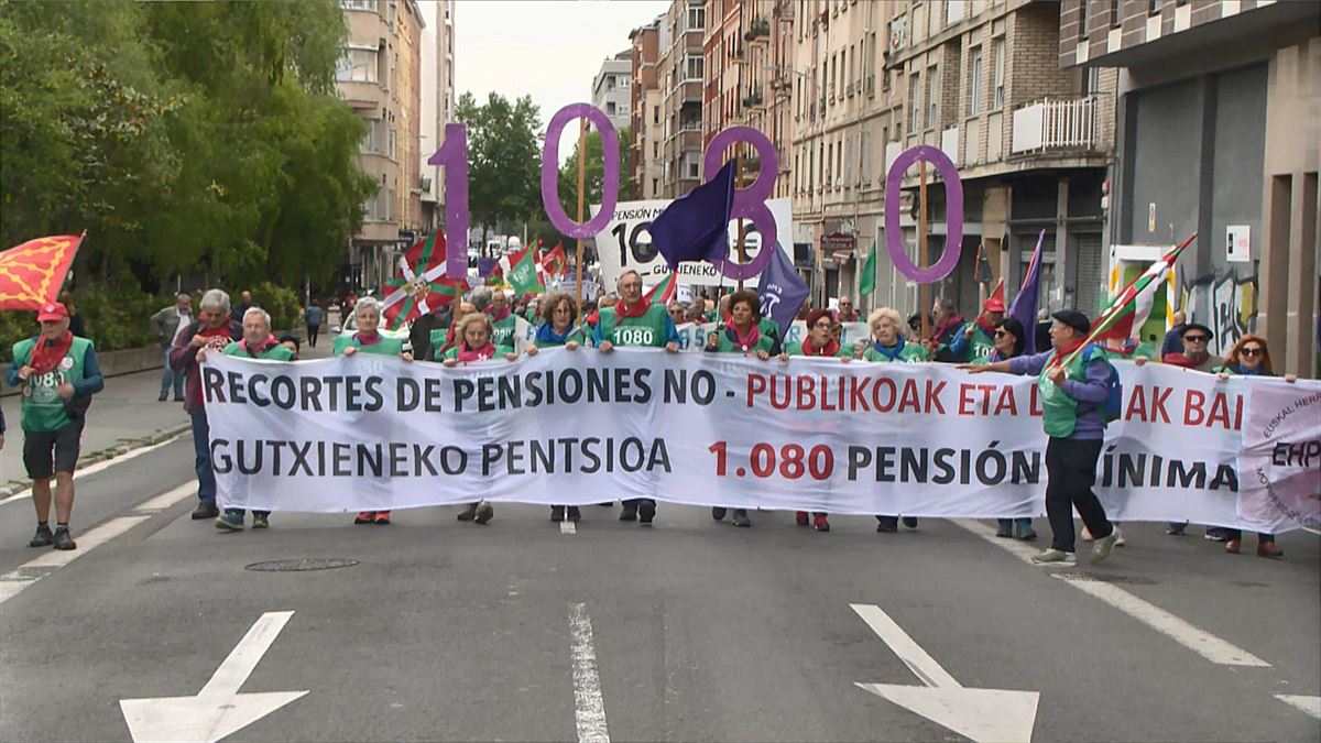 Manifestación de pensionistas, el pasado mes de mayo en Vitoria-Gasteiz. Foto: EITB Media