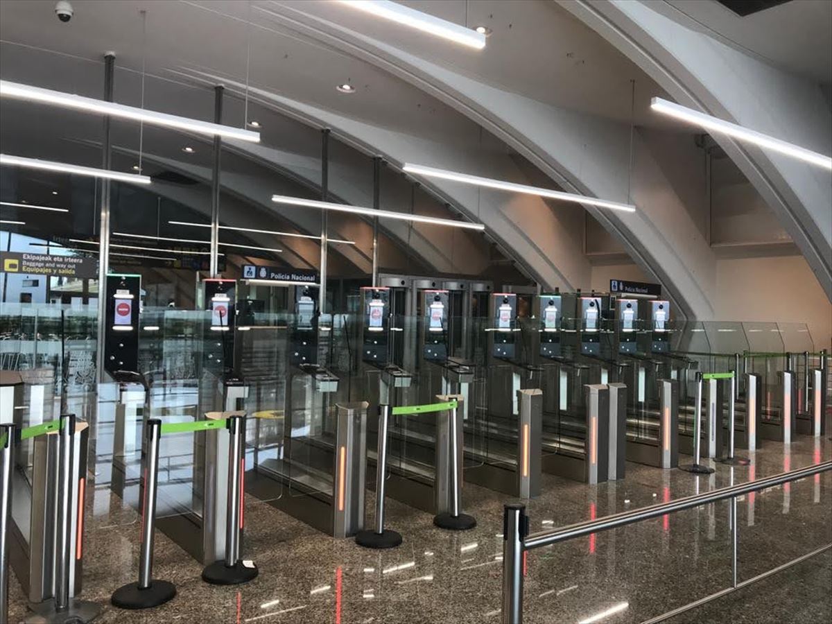 Nueva sala única de llegadas del Aeropuerto de Bilbao. Foto: AENA