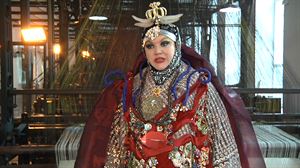 Daniel Lismore artista londrestarra Balmasedako La Encartada Moda jaialdian izan da