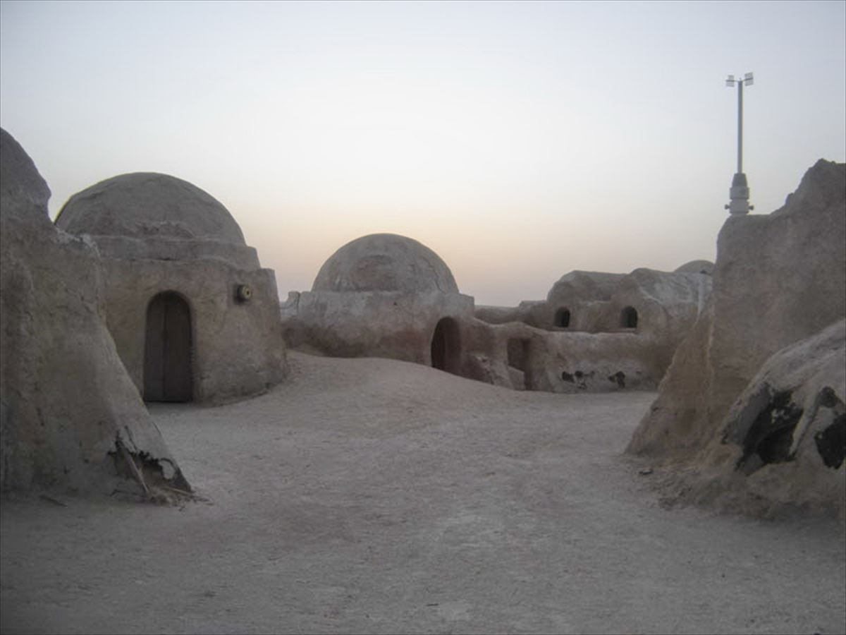 El planeta 'Tatooine' de La Guerra de las Galaxias. Foto: Wikimedia Commons