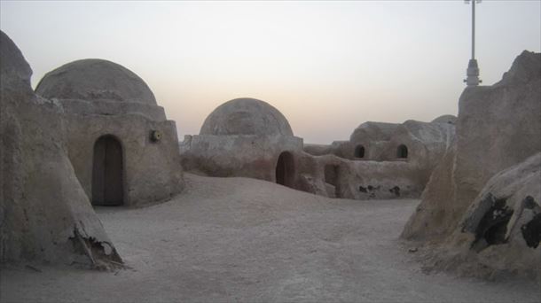 El planeta 'Tatooine' de La Guerra de las Galaxias. Foto: Wikimedia Commons