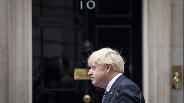 Johnson, frente a Downing Street el día que anunció su renuncia. 