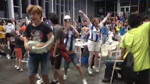 Alaveseko zaleen poza, Asier Villalibreren golarekin