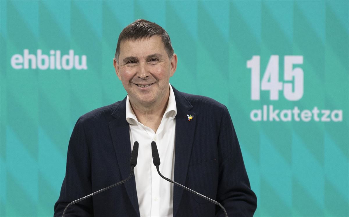 Arnaldo Otegi, coordinador general de EH Bildu, durante su comparecencia. Foto: EFE