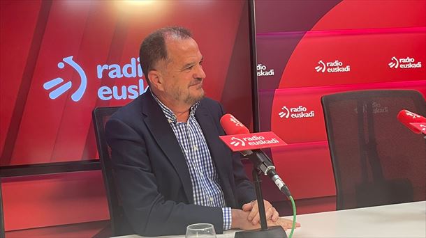 Entevista a Carlos Iturgaiz (PP) en Radio Euskadi 