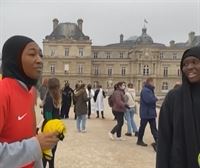 Futbolean hijaba jantzita aritu nahi duten jokalarien eskaria Frantziako Estatu Kontseilura heldu da
