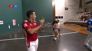 Erik Jakak Sanferminetako Lau t´erdiko Txapelketako finalerdia jokatuko du Urrutikoetxearen aurka