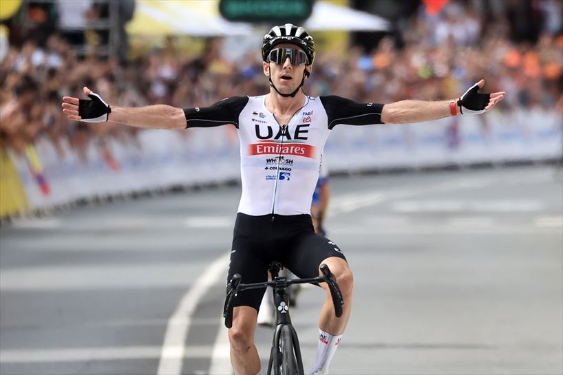 Adam Yates 1. etapako irabazlea: Argazkia: EFE