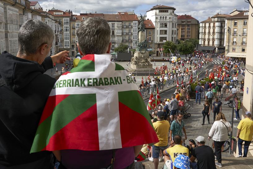 Giroa Gasteizen 2. etapan. Argazkia: EFE