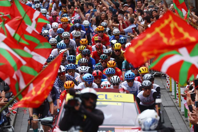 Tropela 2. etapan. Argazkia: EFE