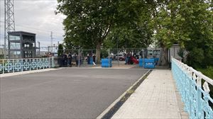 Irun eta Hendaia arteko Avenida zubia irekitzeko eskatu die Arartekoak Frantziako agintariei