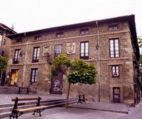 Antes de fin de año el Palacio de los Álava Velasco acogerá 33 apartamentos turísticos