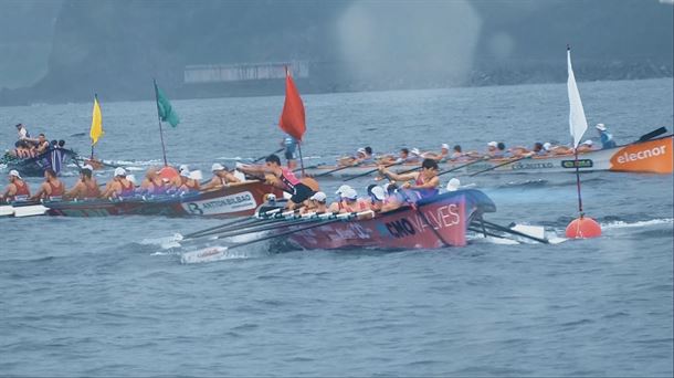 Arraunlarien irudi bat