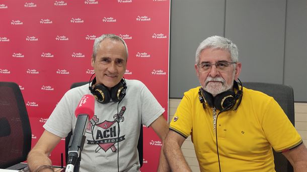 Roberto Moso e Iñaki Markez en el estudio de Radio Euskadi. EITB Media.