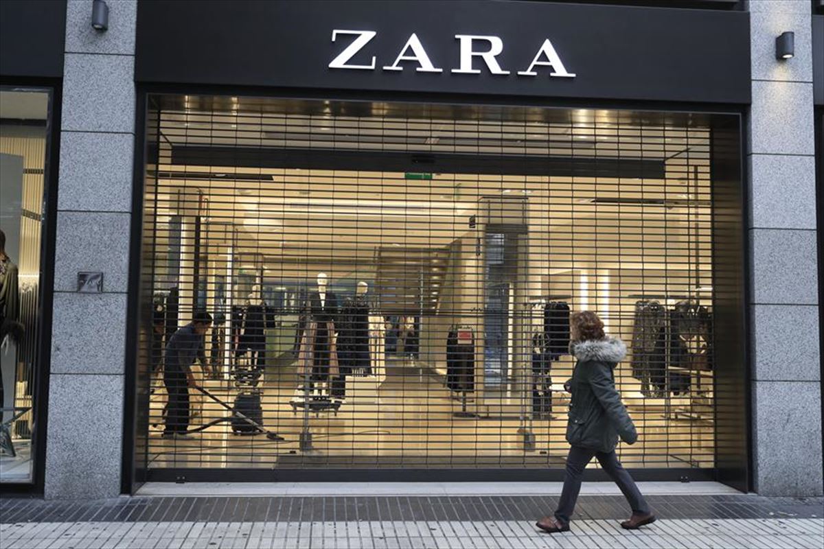 Inditex taldeko denda bateko irudia. Argazkia: EFE