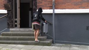 Los dos hombres que ocupaban la casa de Isabel, vecina de Sestao, abandonan la vivienda por su propio pie