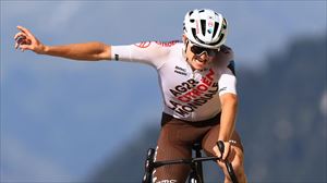 Vingegaard sentencia el Tour y Pogacar se hunde, en la victoria de Felix Gall en Courchevel