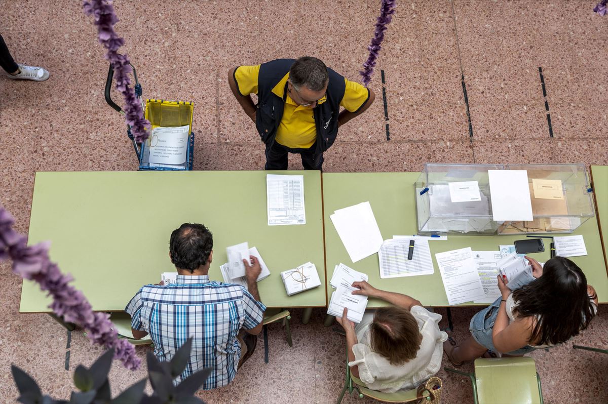 Una mesa electoral. EFE