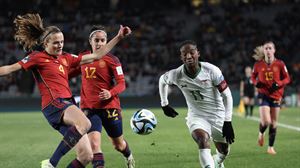 España golea a Zambia y certifica su pase a octavos de final (5-0)