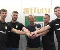 El Anaitasuna presenta a sus cuatro incorporaciones: Ortiz, Albizu, Martinovic y Rancans