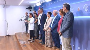 Los 11 diputados y senadores de EH Bildu se acreditan en el Congreso