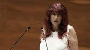 Maite Nostik Vox taldea utzi du, baina bere eserlekuari eutsiko dio Nafarroako Parlamentuan
