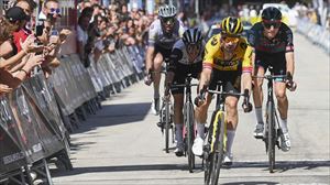 Villarcayon irabazi eta Burgosko Itzuliko lider jarri da Roglic