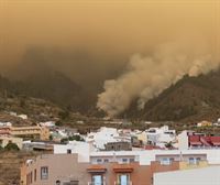 El incendio de Tenerife sigue fuera de control