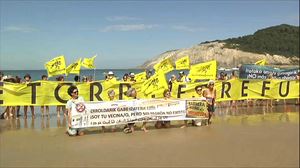 Pertsona guztiek edozein udalerritan erroldatzeko eskubidea aldarrikatu du Marea Horiak