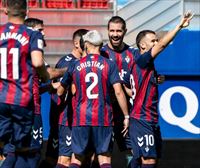 El Eibar vence al Elche (2-1) y cosecha su primera victoria de la temporada