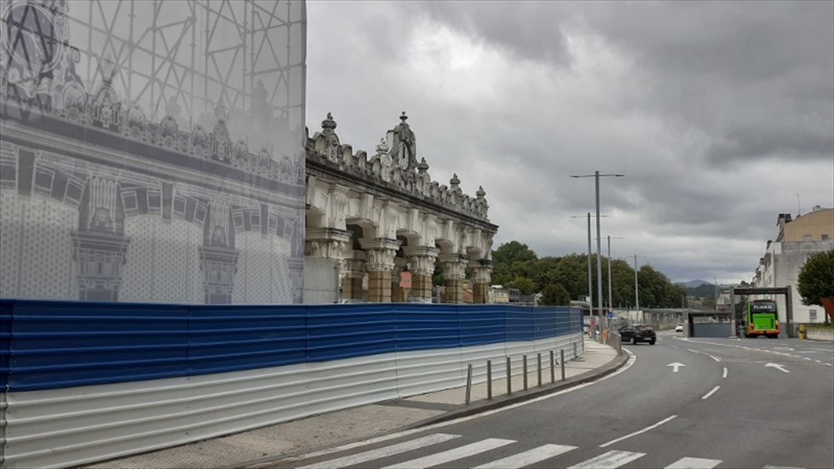 Puerta de Brandeburgo, en San Sebastián. Foto: Euskal Trenbide Sarea