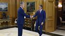 Felipe VI.a erregeak Pedro Sanchez hartu du Zarzuelan, inbestidurarako&#8230;