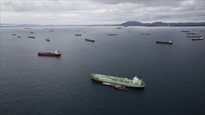 Panamako kanala kolapsatuta dago urik gabe dagoelako