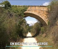 Recorremos en bicicleta el antiguo camino del tren Vasco Navarro