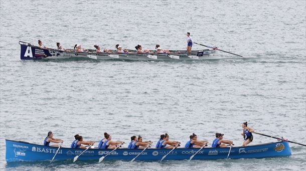 Regata de la Concha femenina de 2023: Foto de archivo