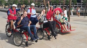 El movimiento social “Cycling Without Age” se sigue extendiendo