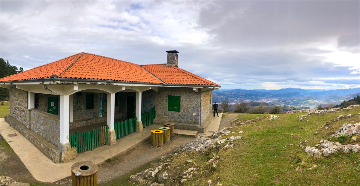 Refugio del Pagasarri. Foto: Alberto Zorrilla.