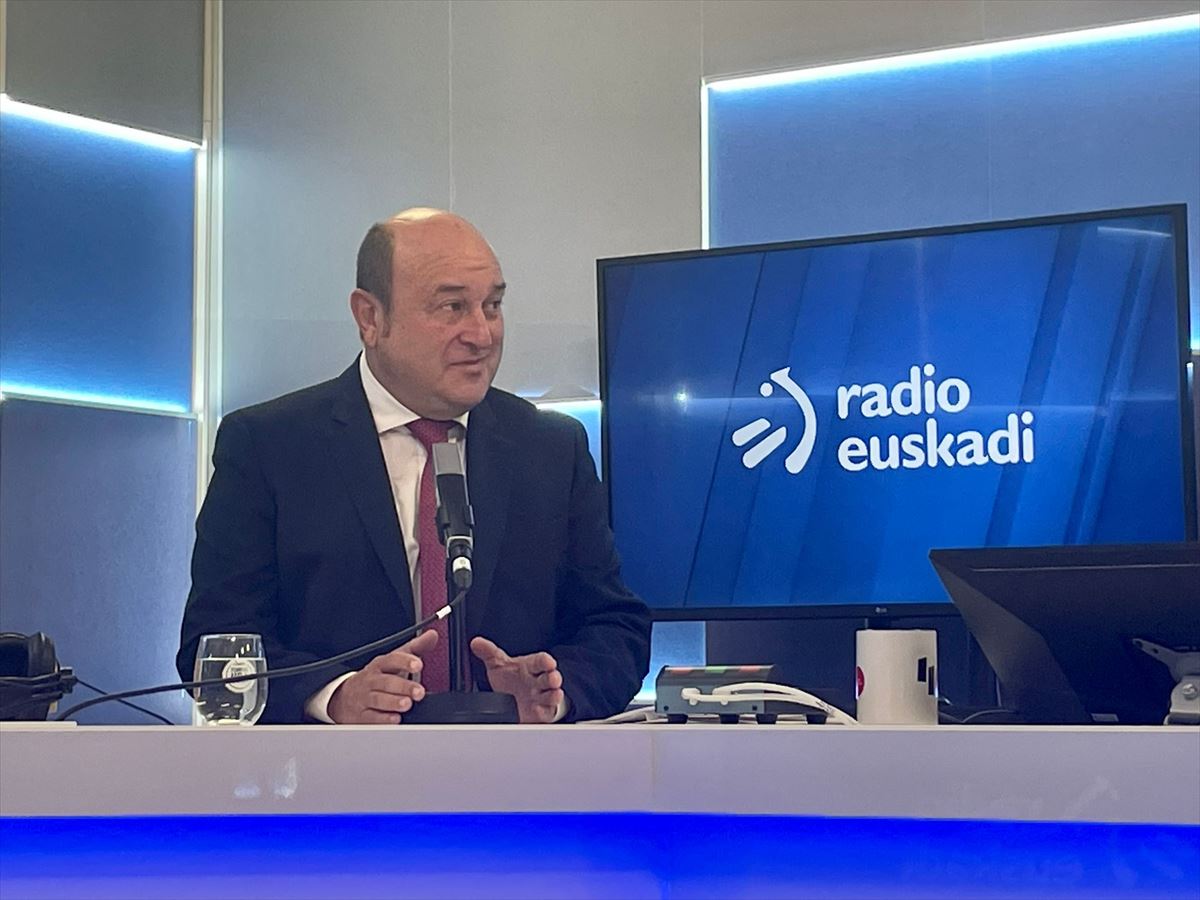 EAJko presidente Andoni Ortuzar Radio Euskadiko "Boulevard" saioan