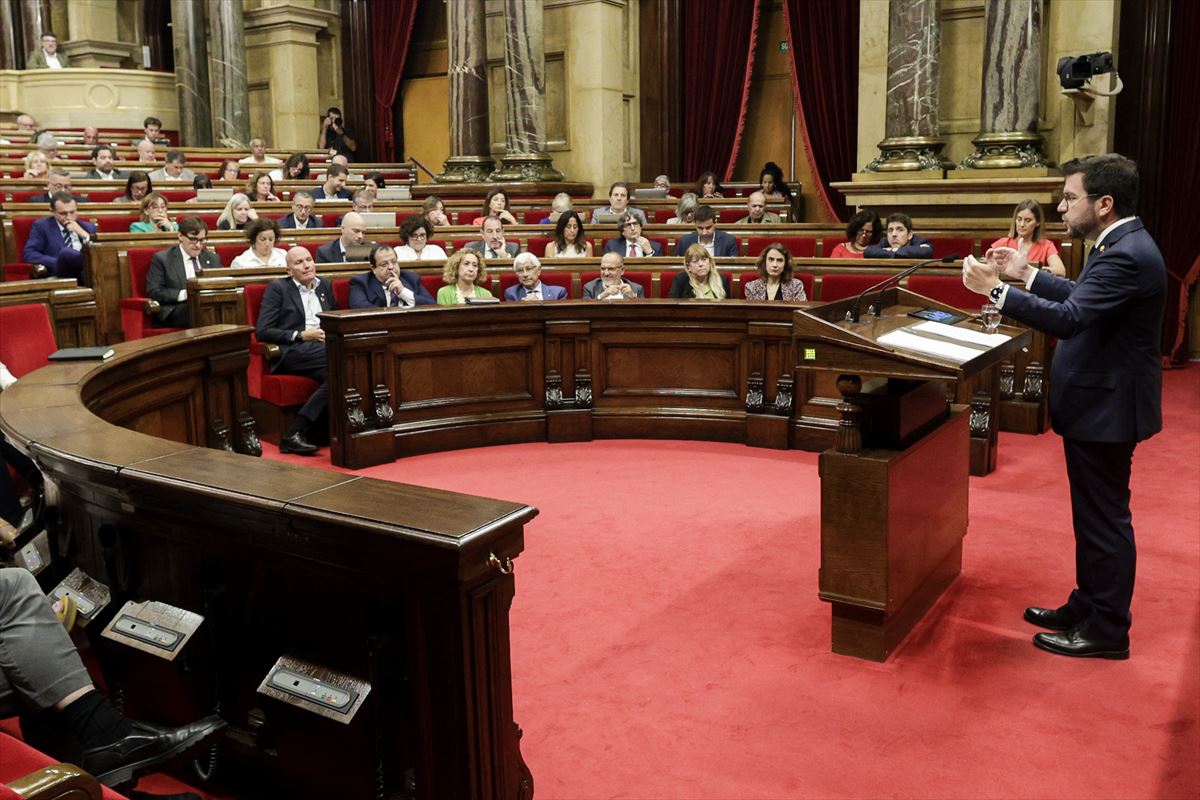 Pere Aragones, gaur, Kataluniako Parlamentuan. 